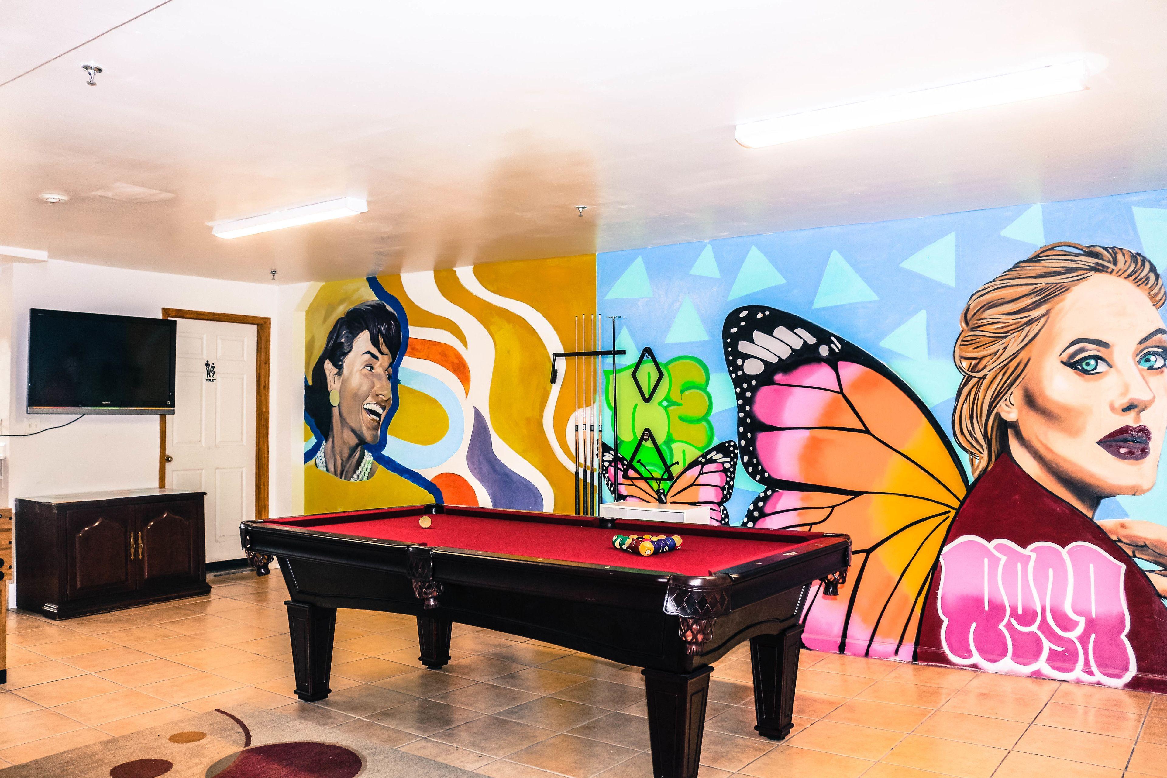 Hostel Ny Moore