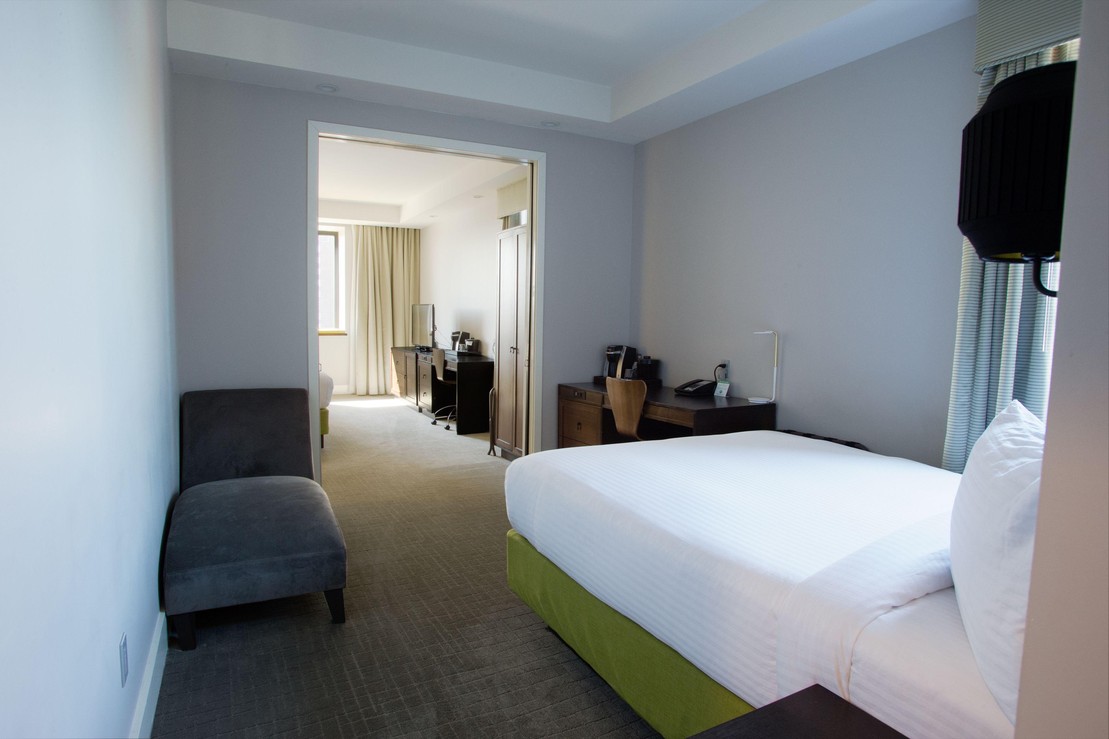 Leon Les 3* New York