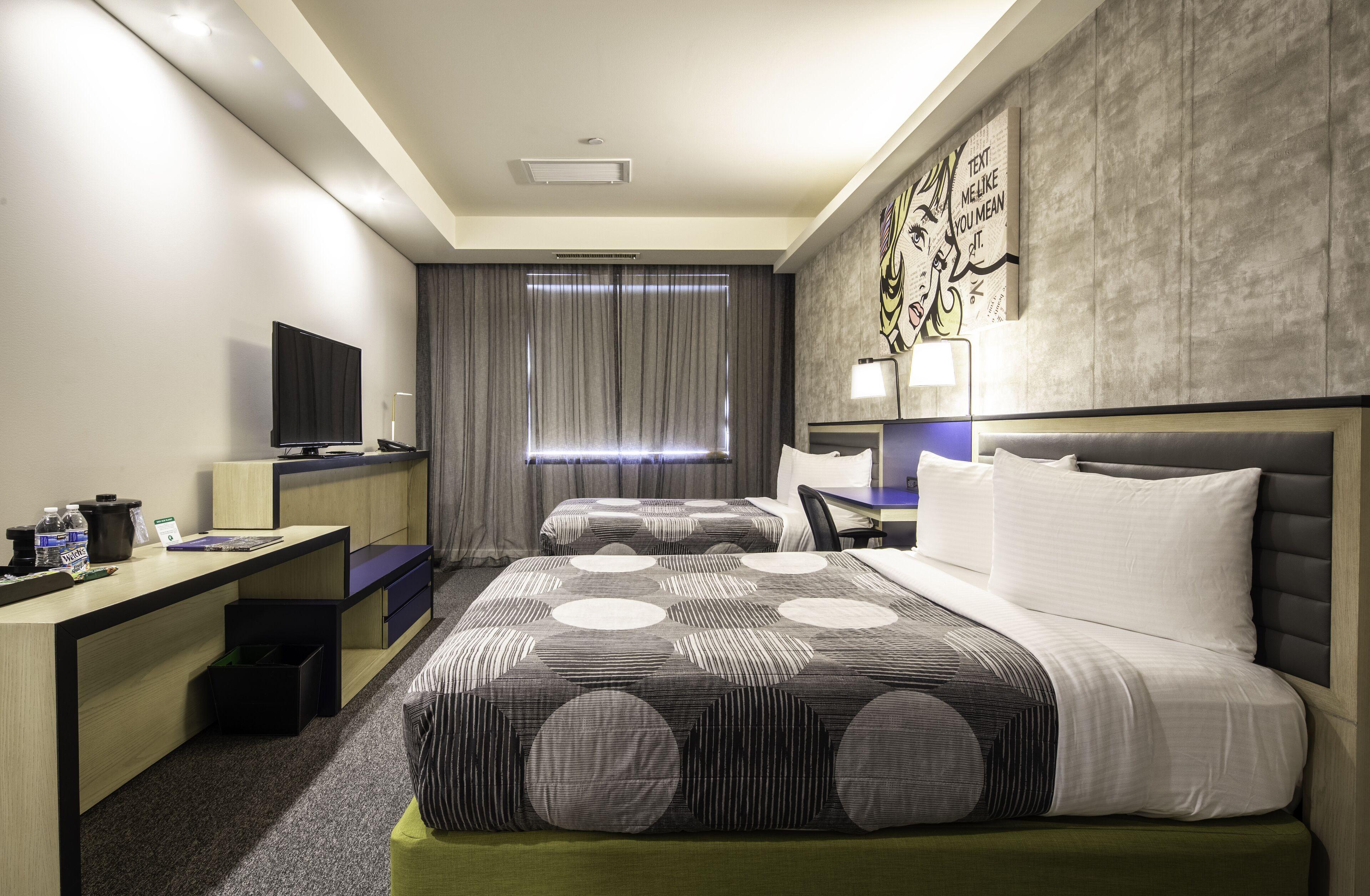 Leon Les Hotel New York