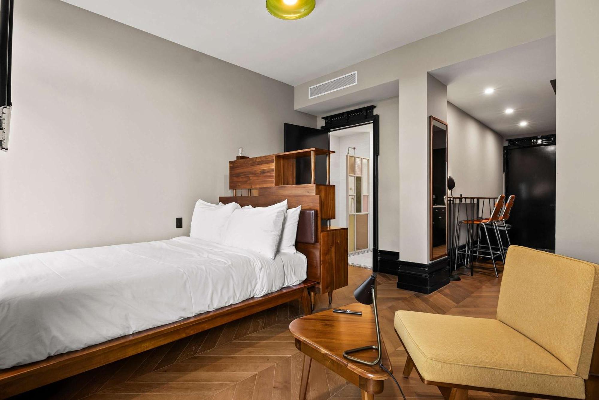 Freeman 1001 By Rove Travel - With Shared Amenities Holiday home *