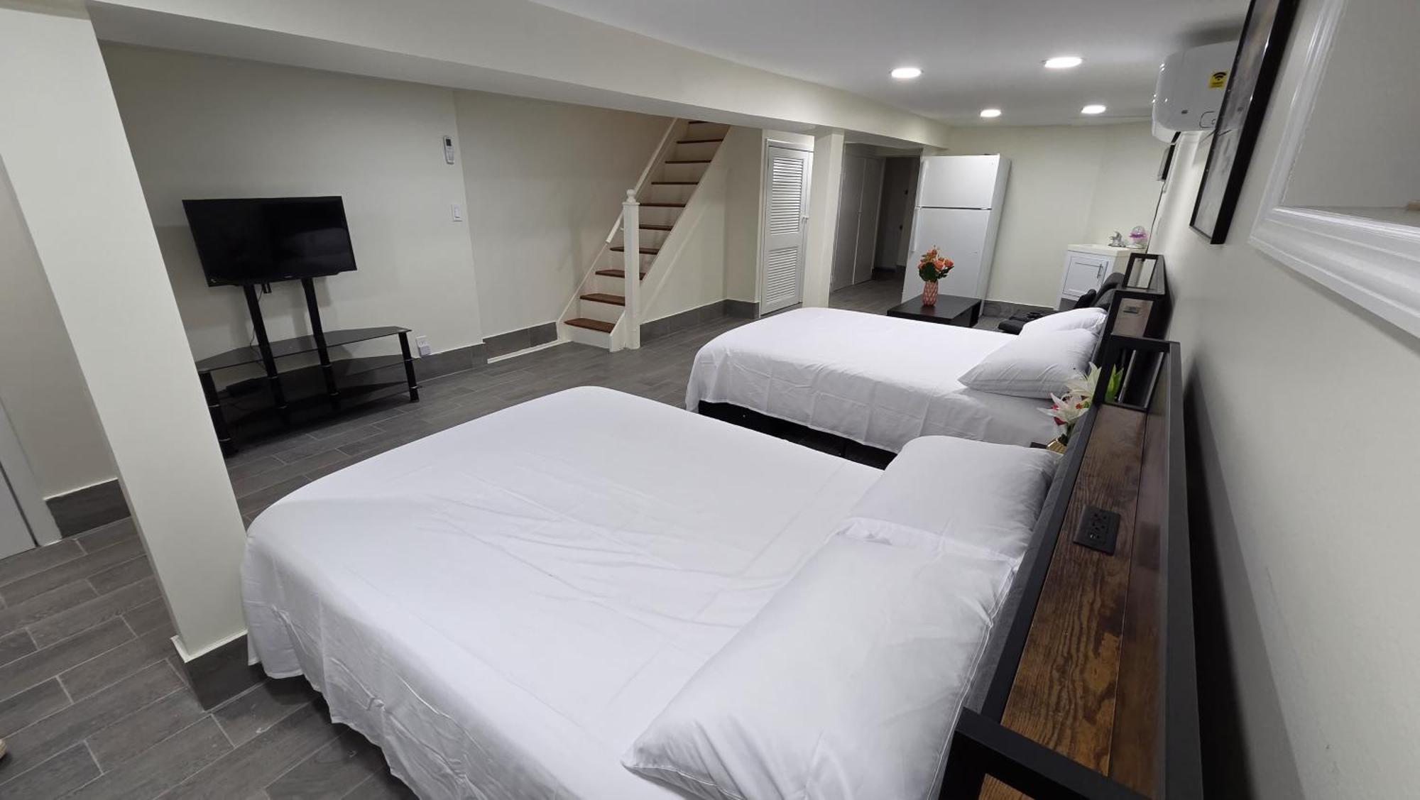 Amazing Private Single Family House * New York