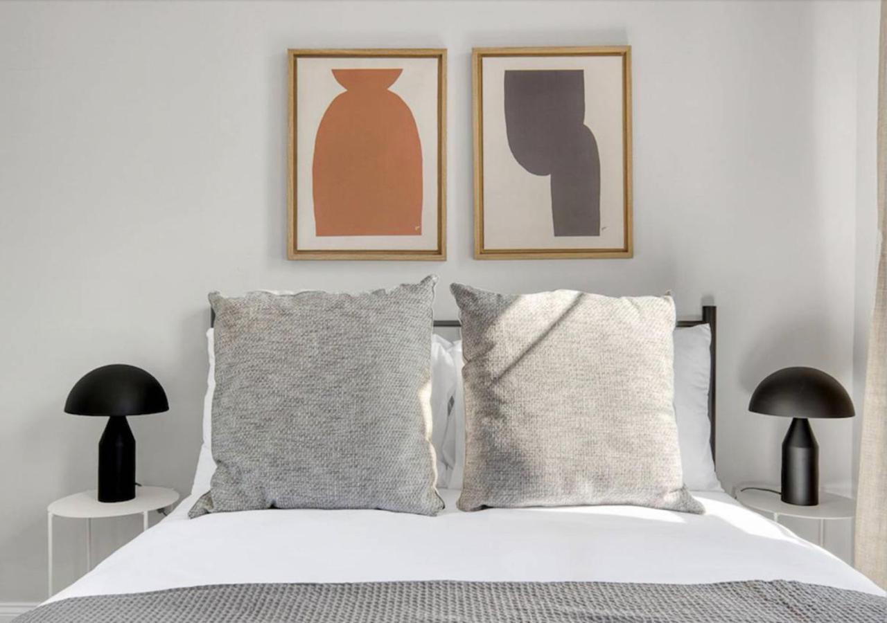 Midtown West Furnished 3br Apartment New York