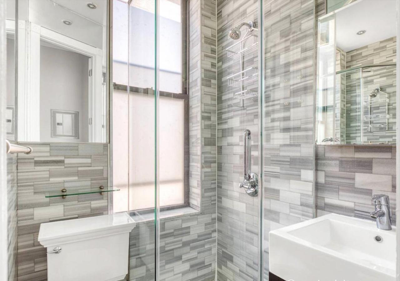 Midtown West Furnished 3br Apartment