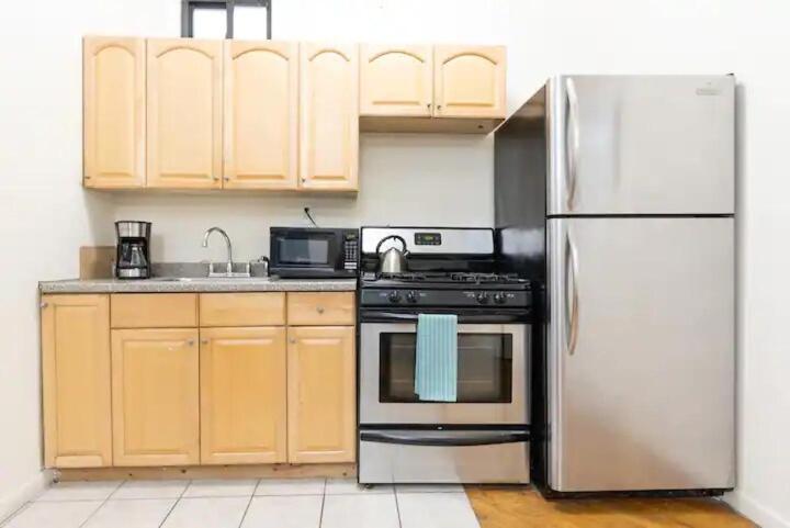 Prime Location Upper Manhattan Furnished * New York