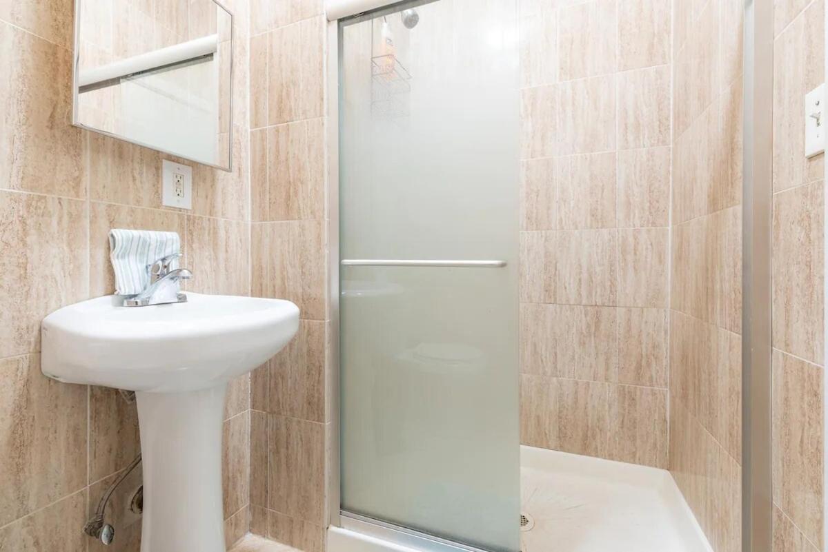 Prime Location Upper Manhattan Furnished * New York