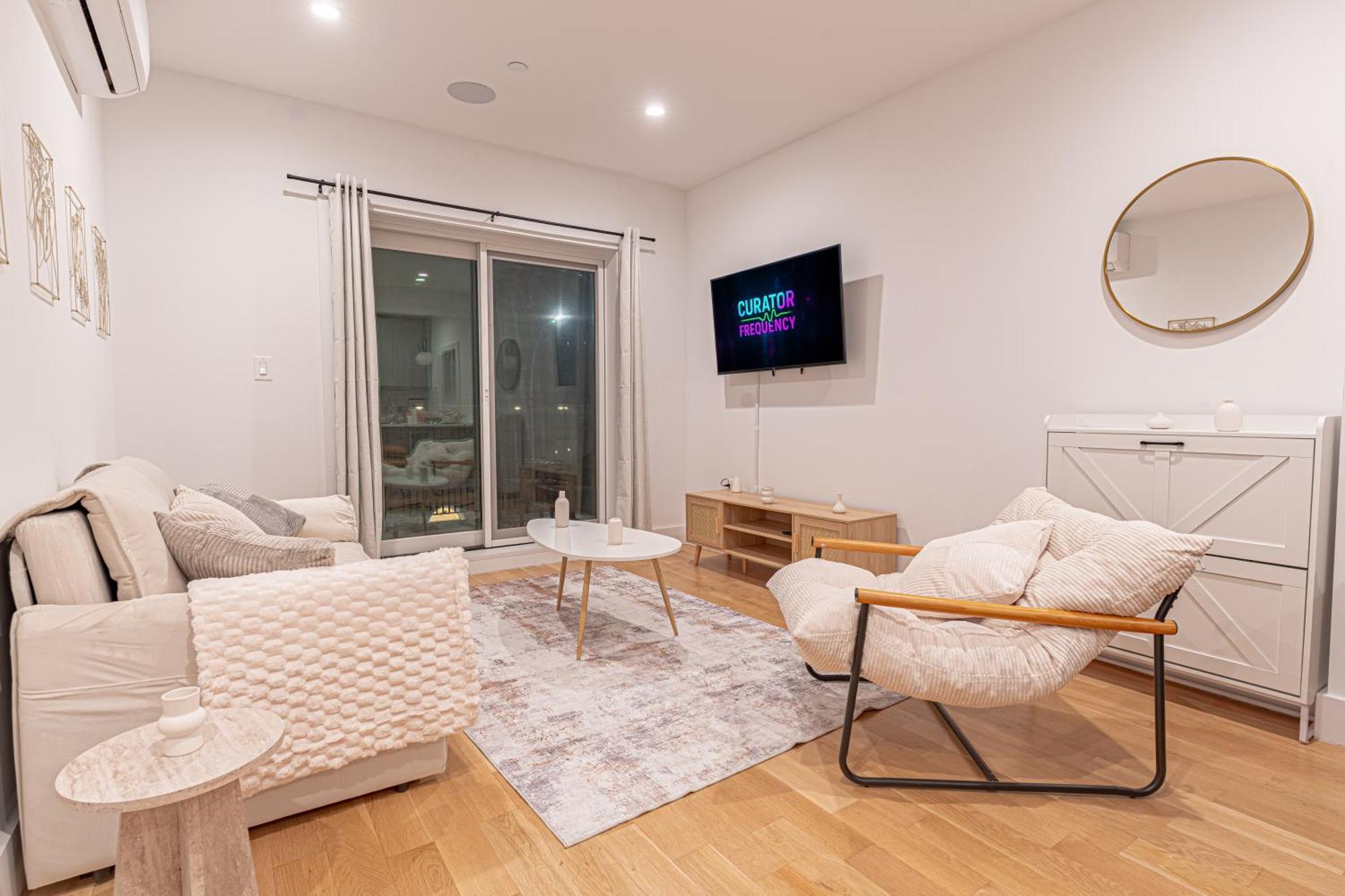 Modern & Min Brooklyn Gem W Balcony Apartment