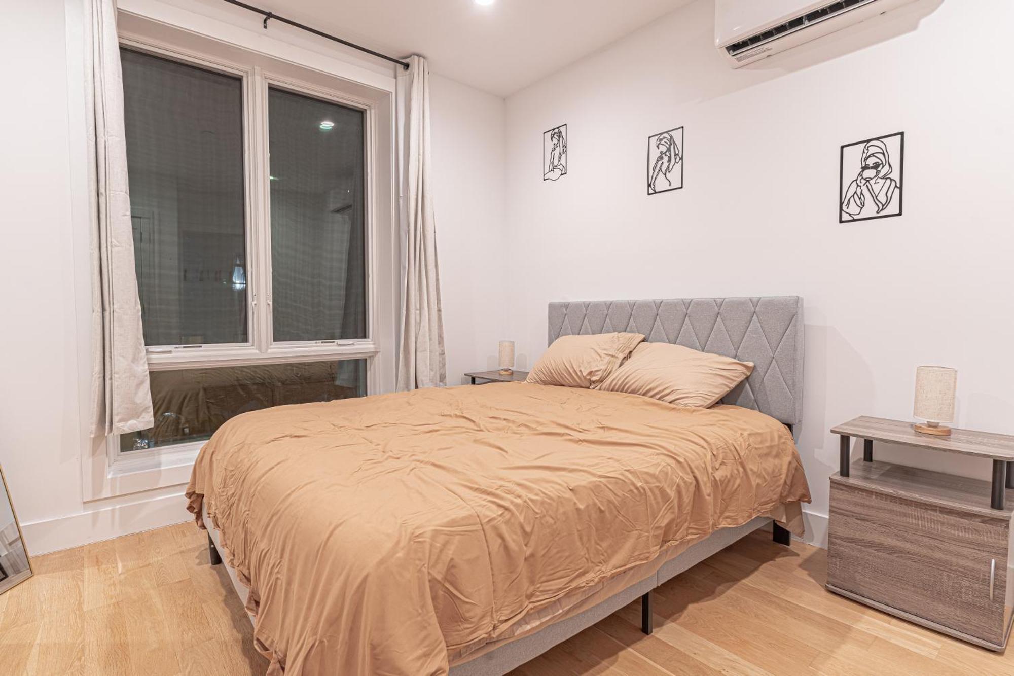 Modern & Min Brooklyn Gem W Balcony New York