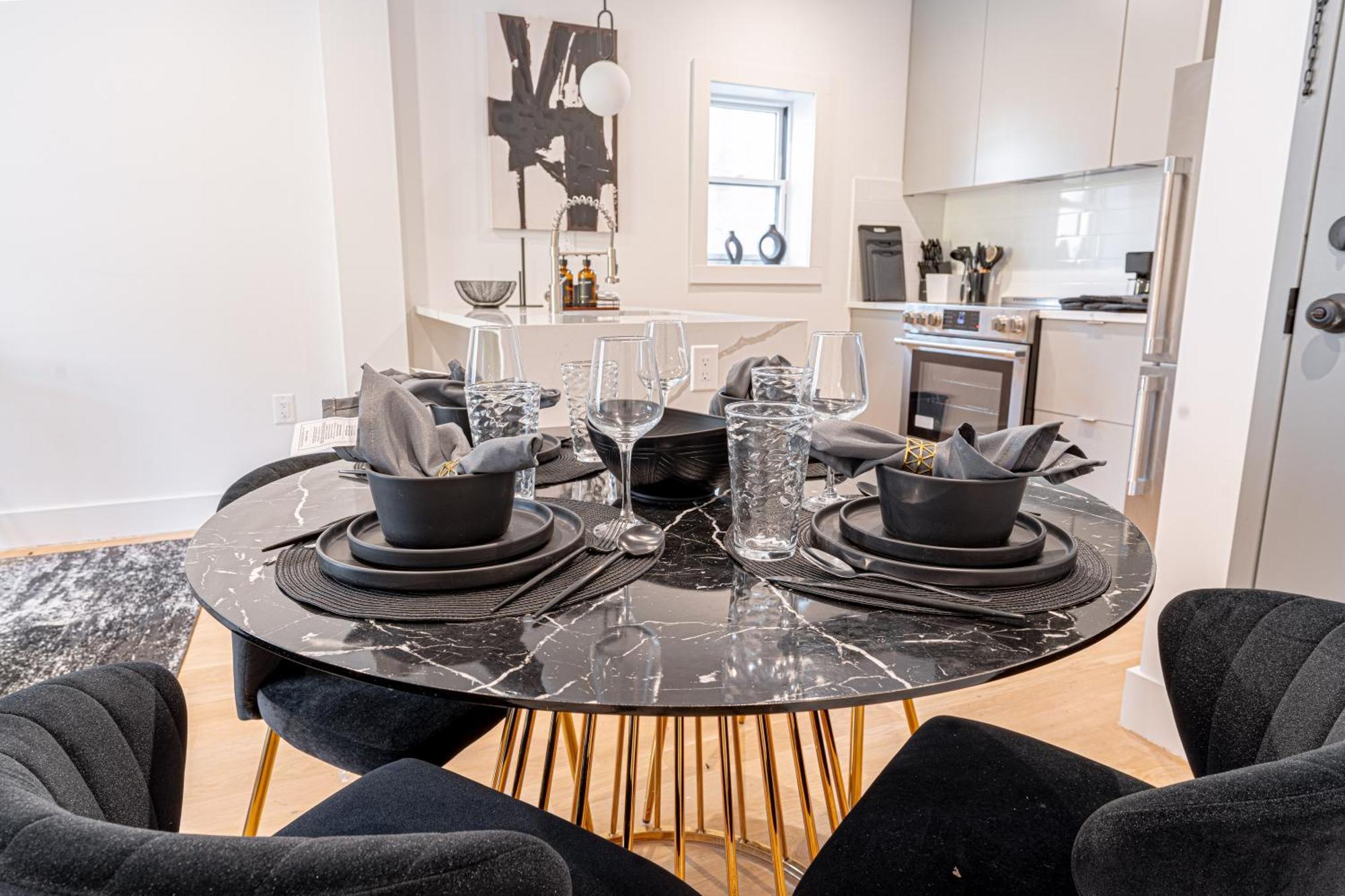 Cozy Brooklyn Getaway With Balcony New York