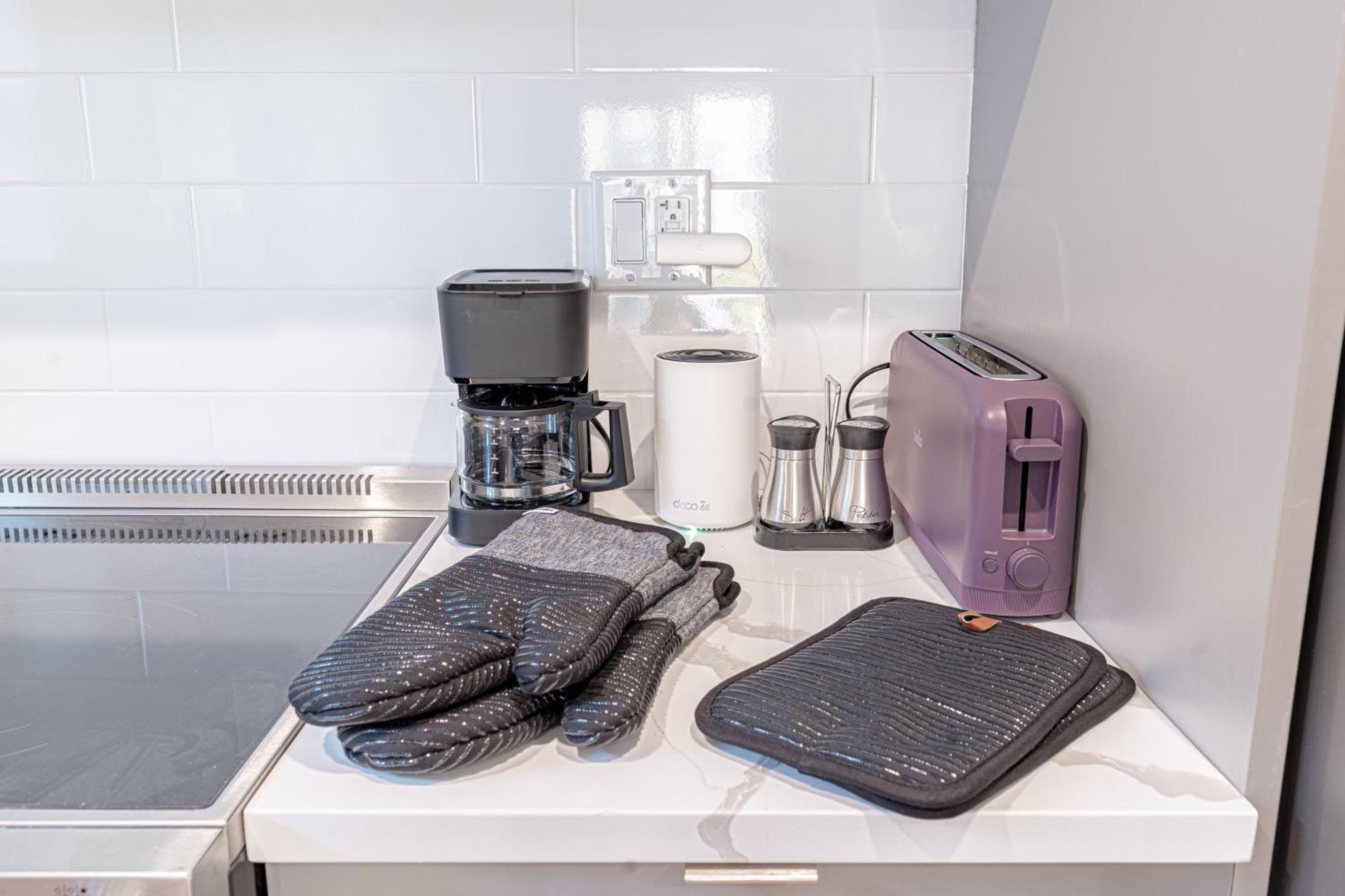 Apartment Cozy Brooklyn Getaway With Balcony