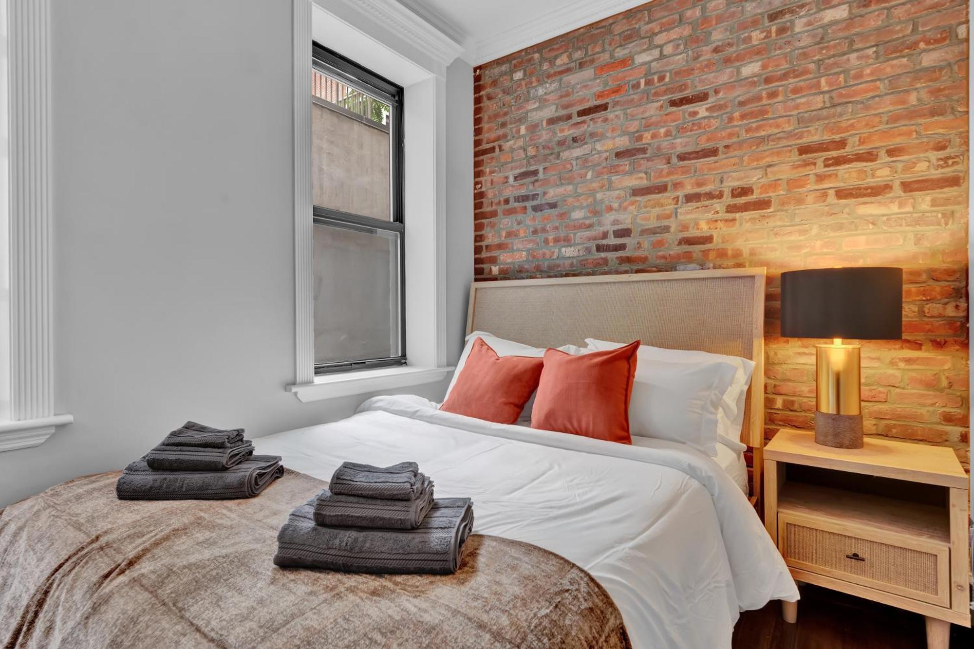 Apartment Elegant 3br-2ba In Gramercy -modern & *