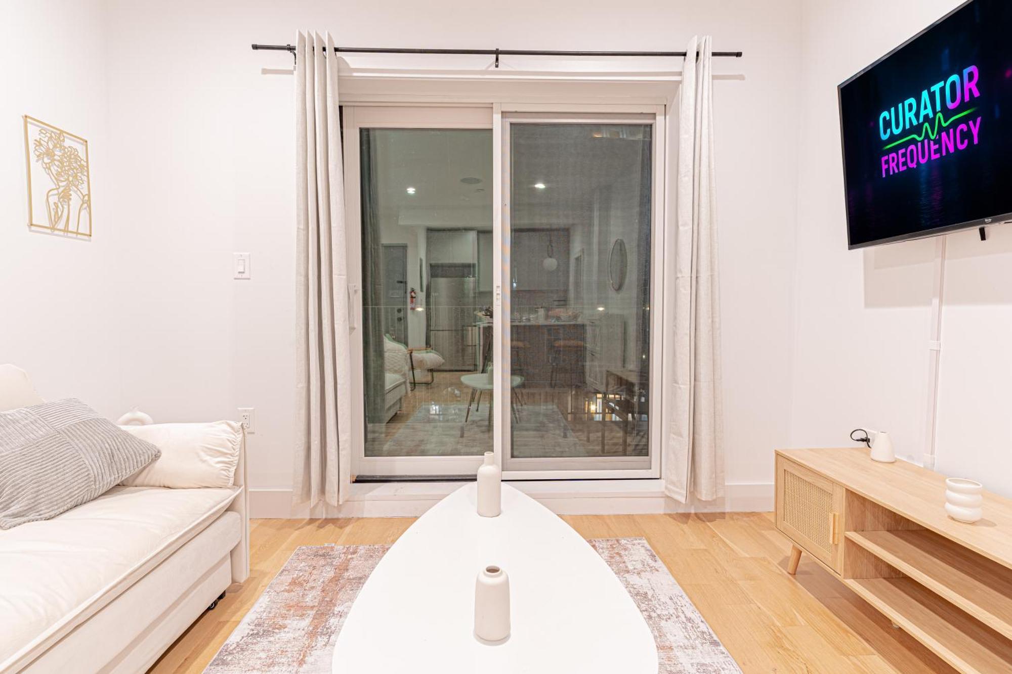 Modern & Min Brooklyn Gem W Balcony Apartment New York