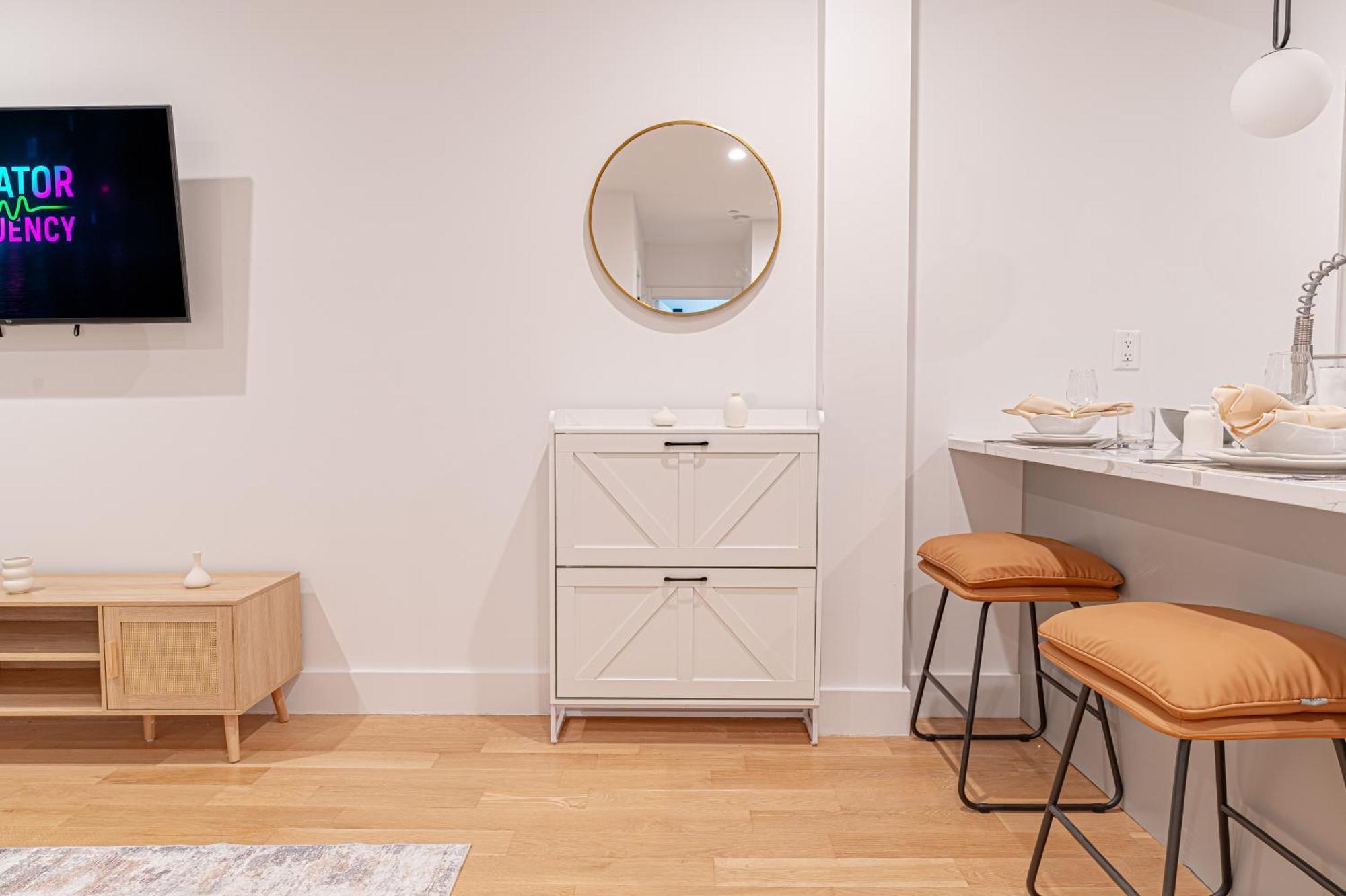 Modern & Min Brooklyn Gem W Balcony New York