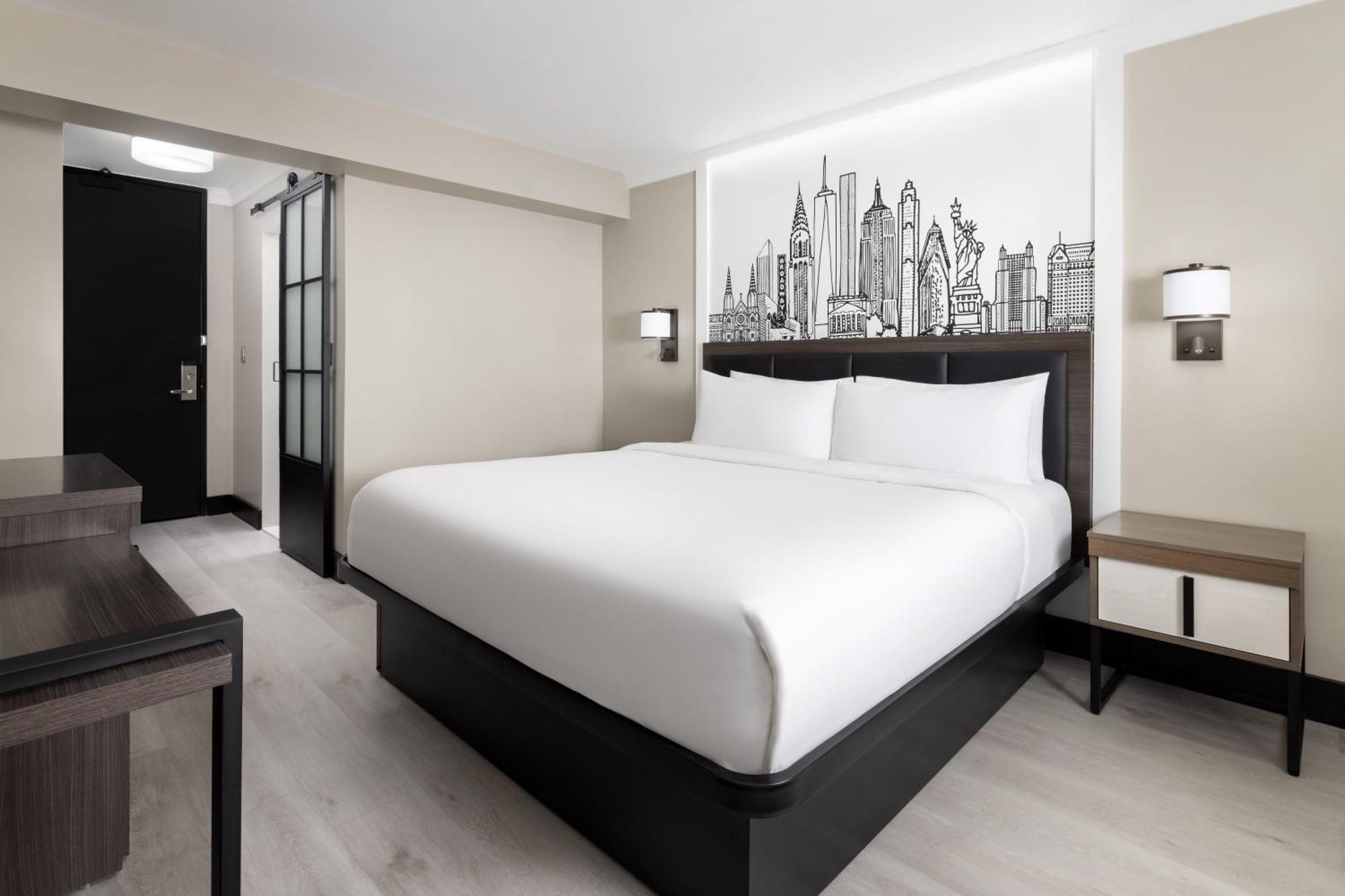 The Manhattan At Times Square Hotel 4*