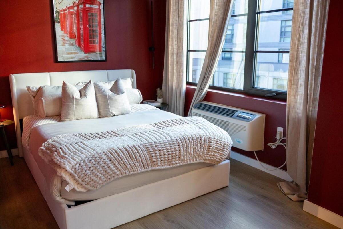 Apartment Lux Bronx Rooftop, Pool, Gym, Cinema New York