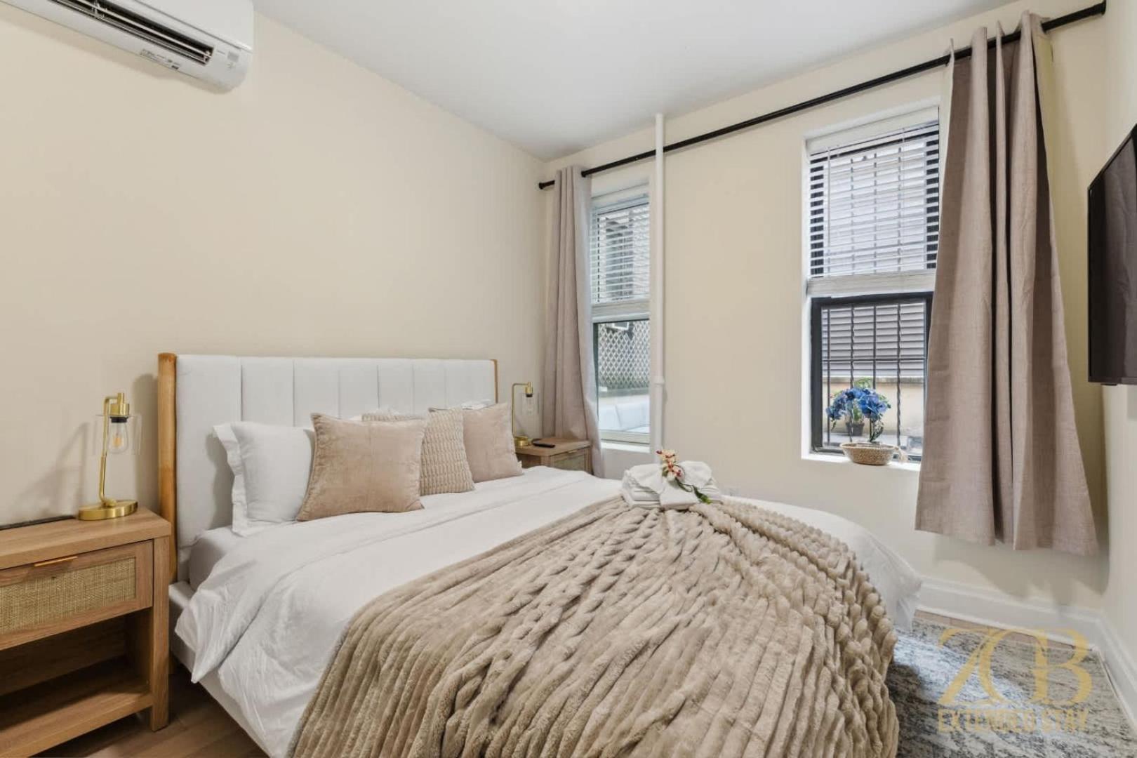 Chic 3br 2ba West Village With Private Oasis