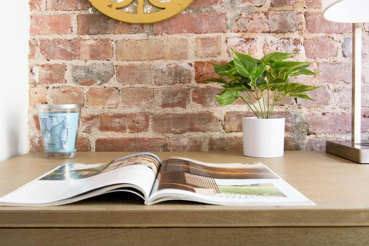 24-16 Gramercy W D Gramercy Apartment