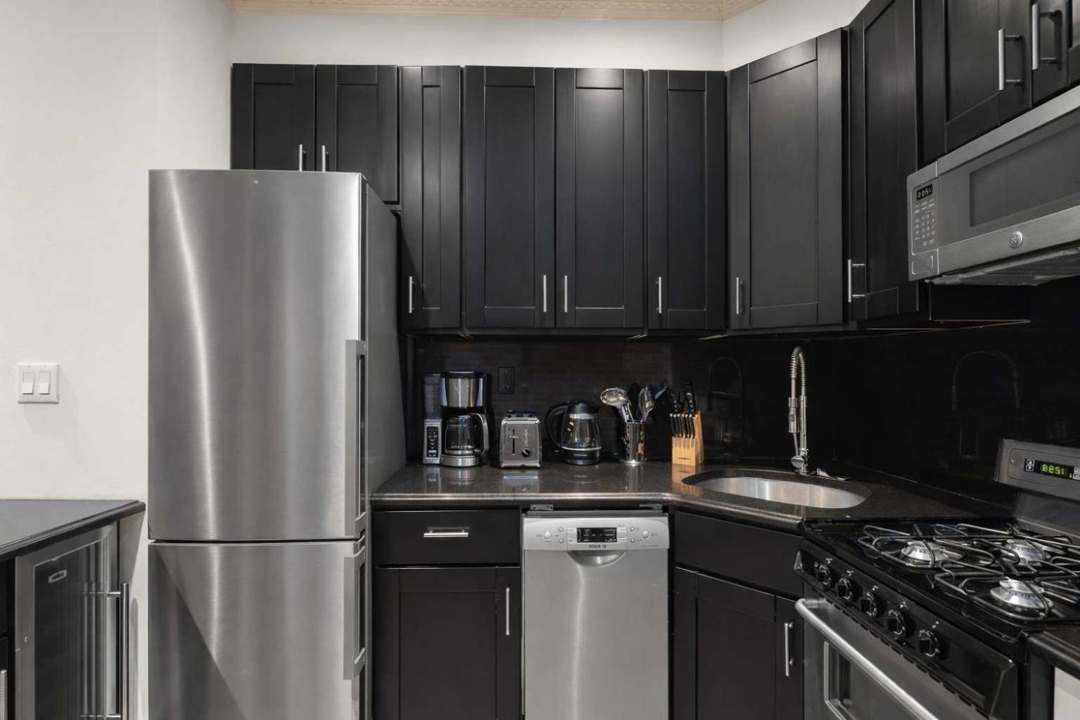 Stylish East Side Escape Steps From Fun