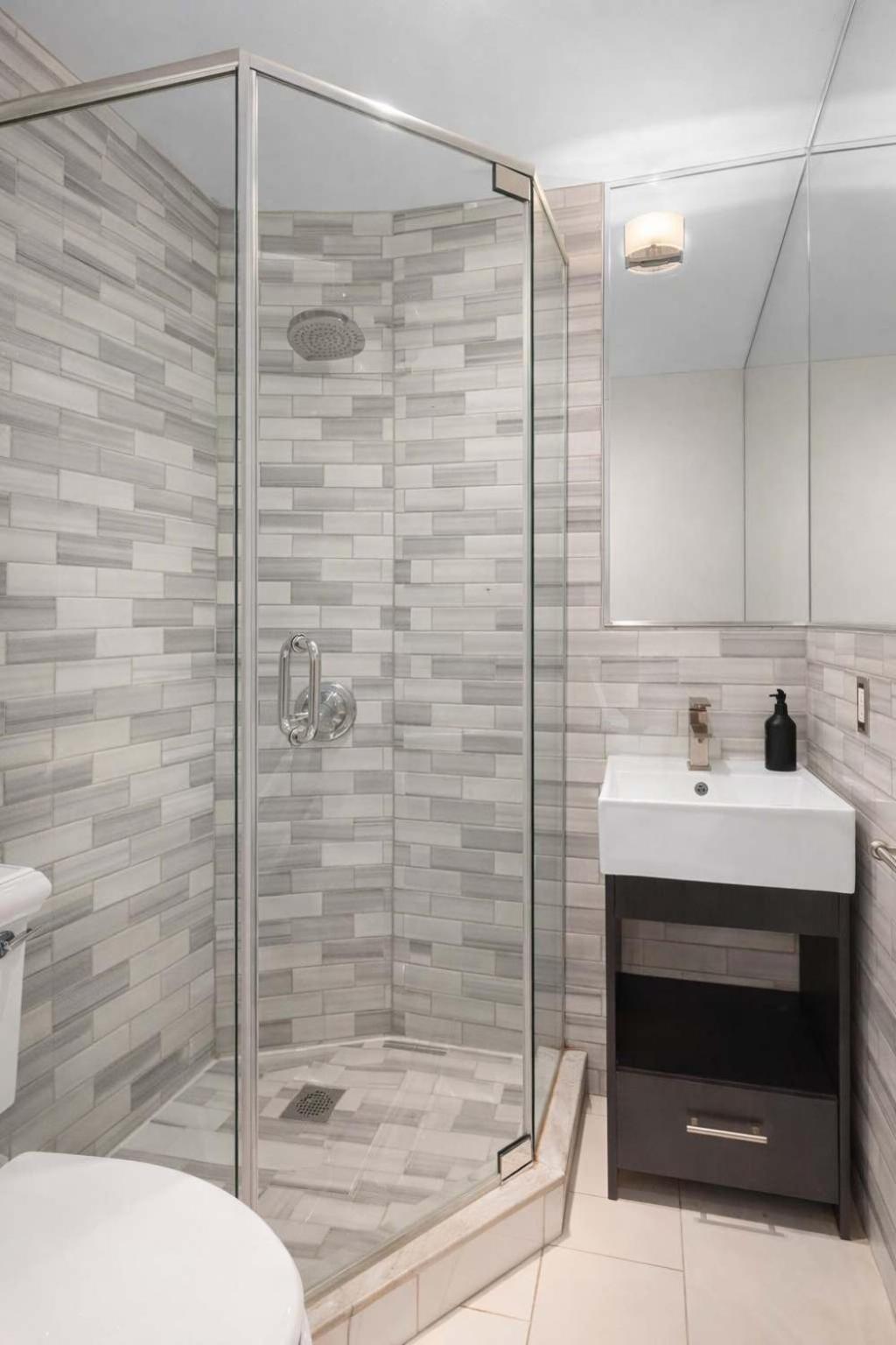 Stylish East Side Escape Steps From Fun Apartment