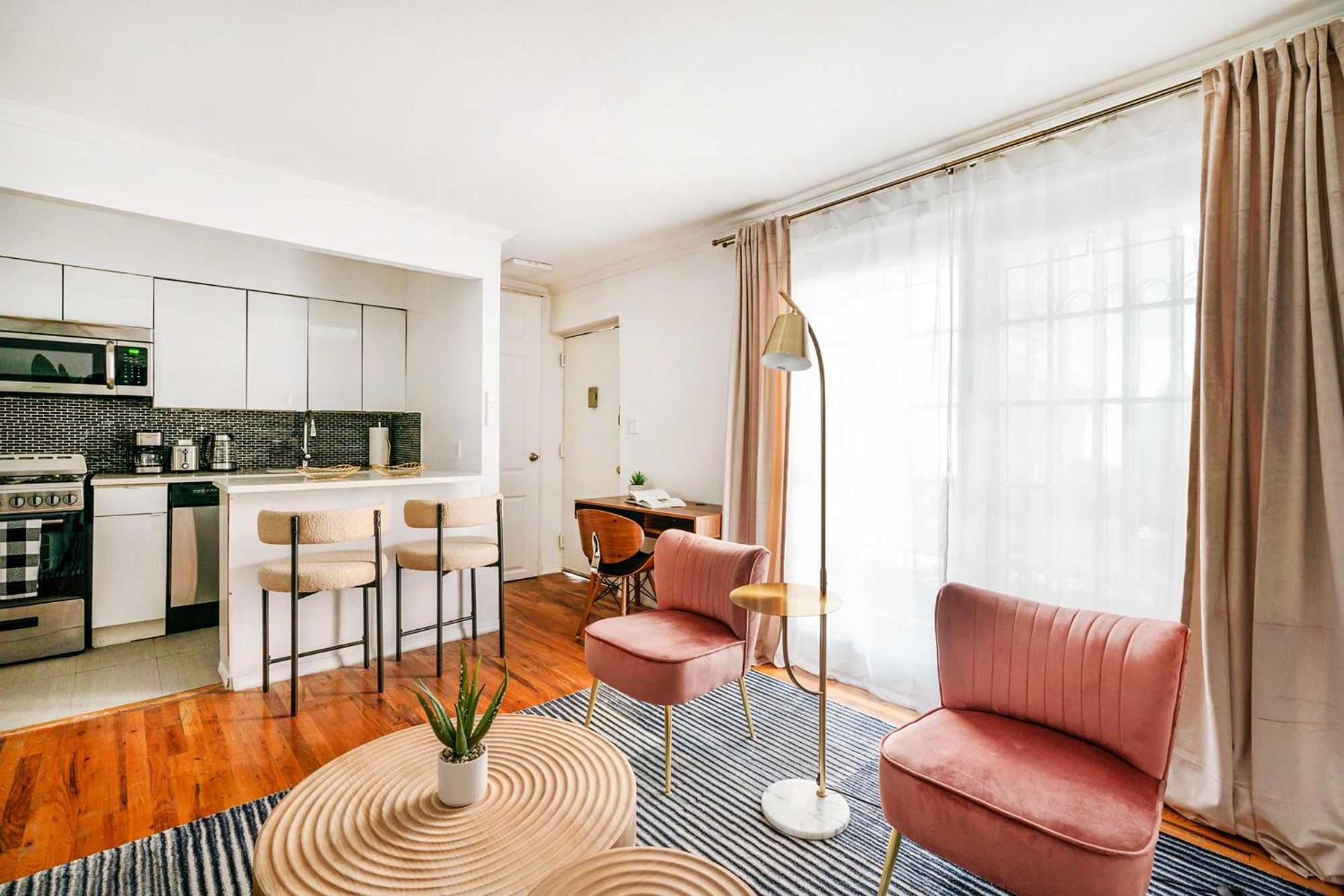 26-1c Gramercy Large 1br Wd New York