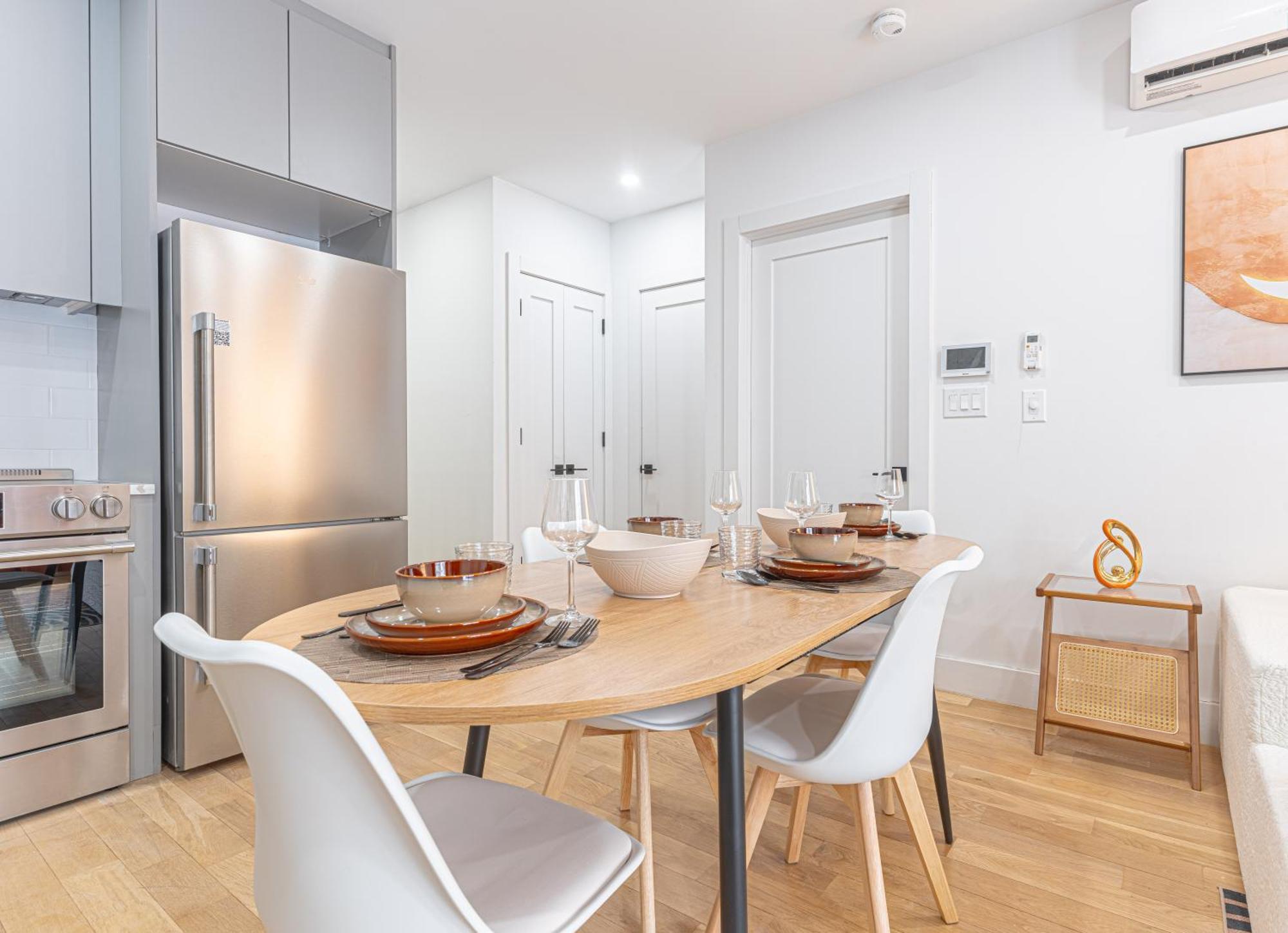 Modern Duplex Escape W Backyard