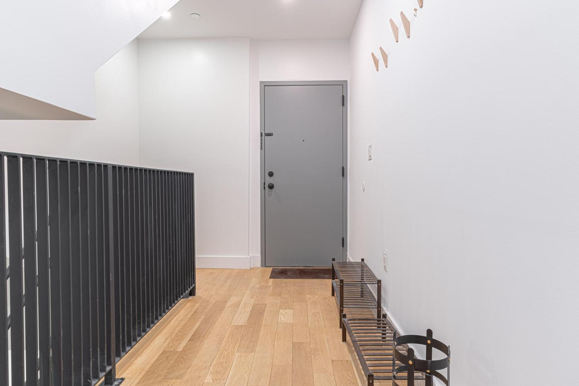 Modern Duplex Escape W Backyard