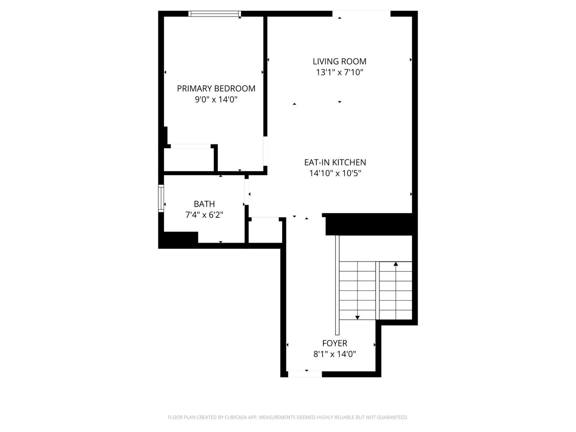 Modern Duplex Escape W Backyard Apartment