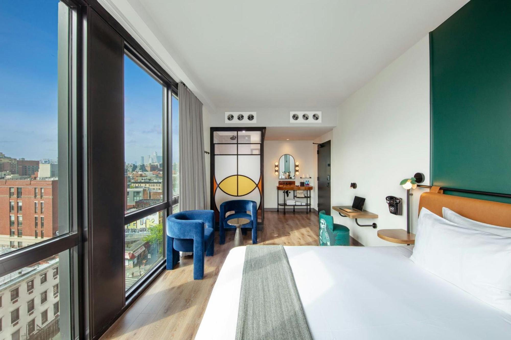 Moxy Nyc Lower East Side Hotel