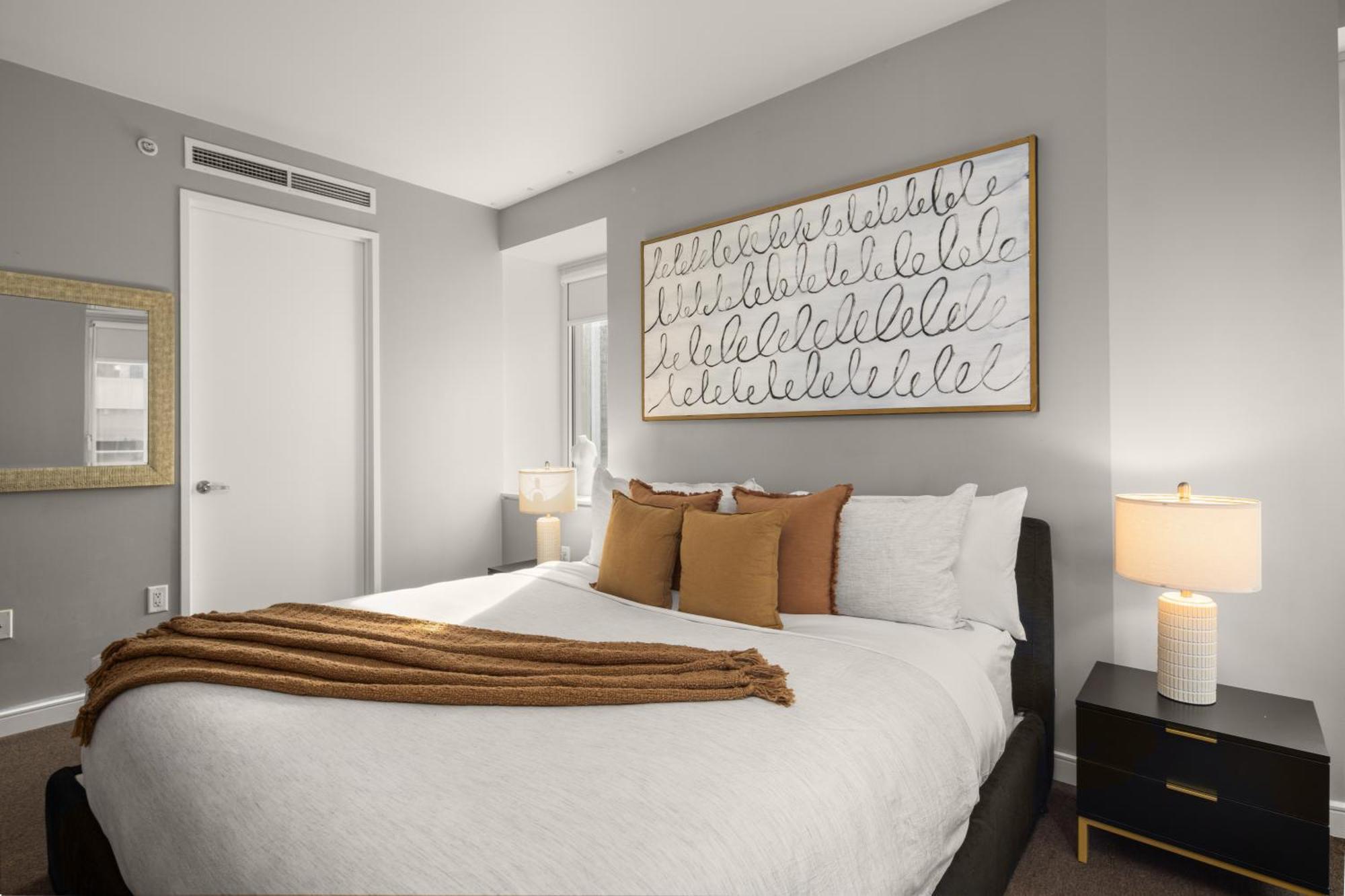 Chic Nyc Retreat Beside Broadway & Iconic Sights Apartment