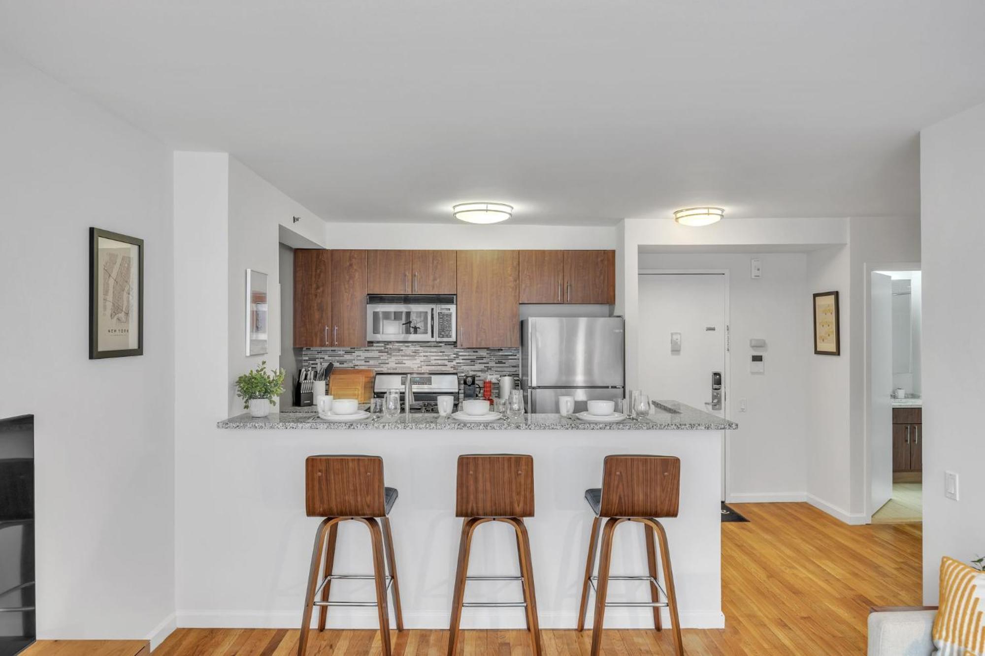 Apartment Chelsea 1 Bedroom W Work Setup By Anyplace - 11652