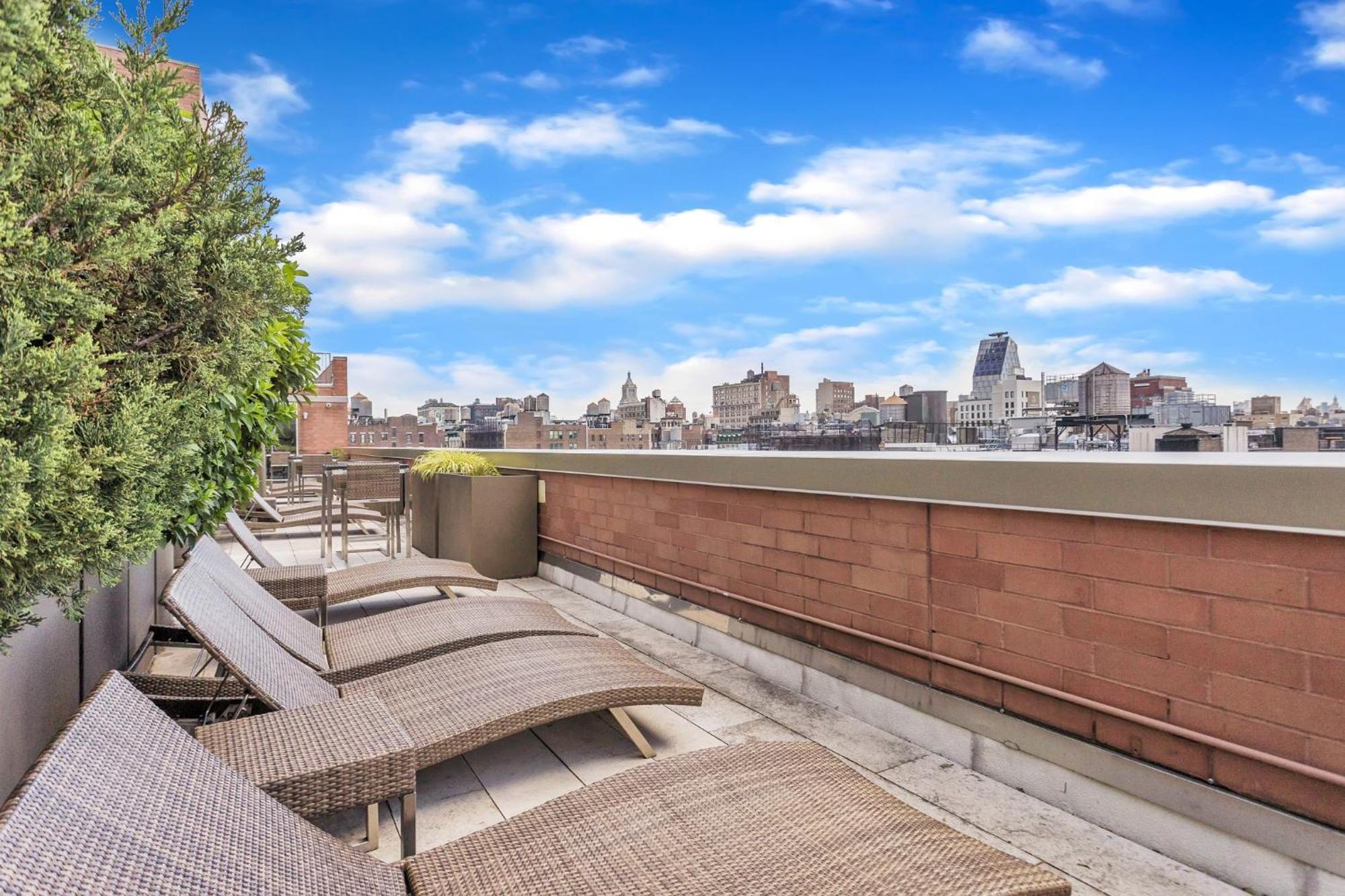 Chelsea 1 Bedroom W Work Setup By Anyplace - 11652 Apartment *