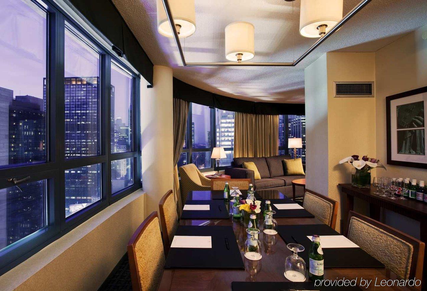 Hotel Doubletree By Hilton Nyc - Times Square 4*