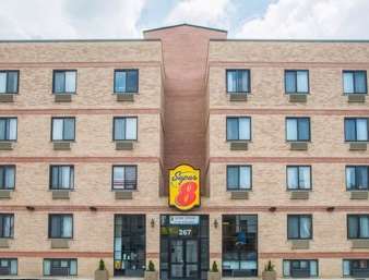 Super 8 By Wyndham Brooklyn / Park Slope 3*