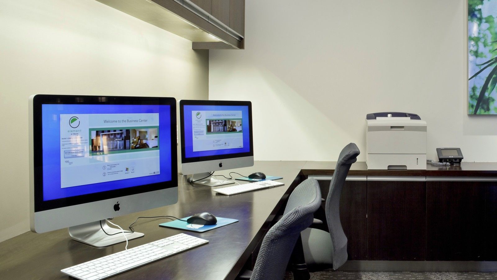 Element Times Square West 4*