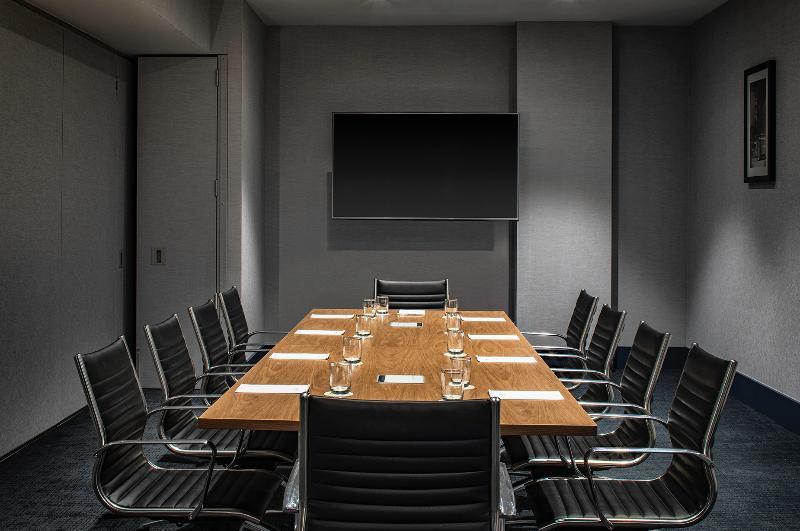 Doubletree By Hilton New York Times Square West Hotel