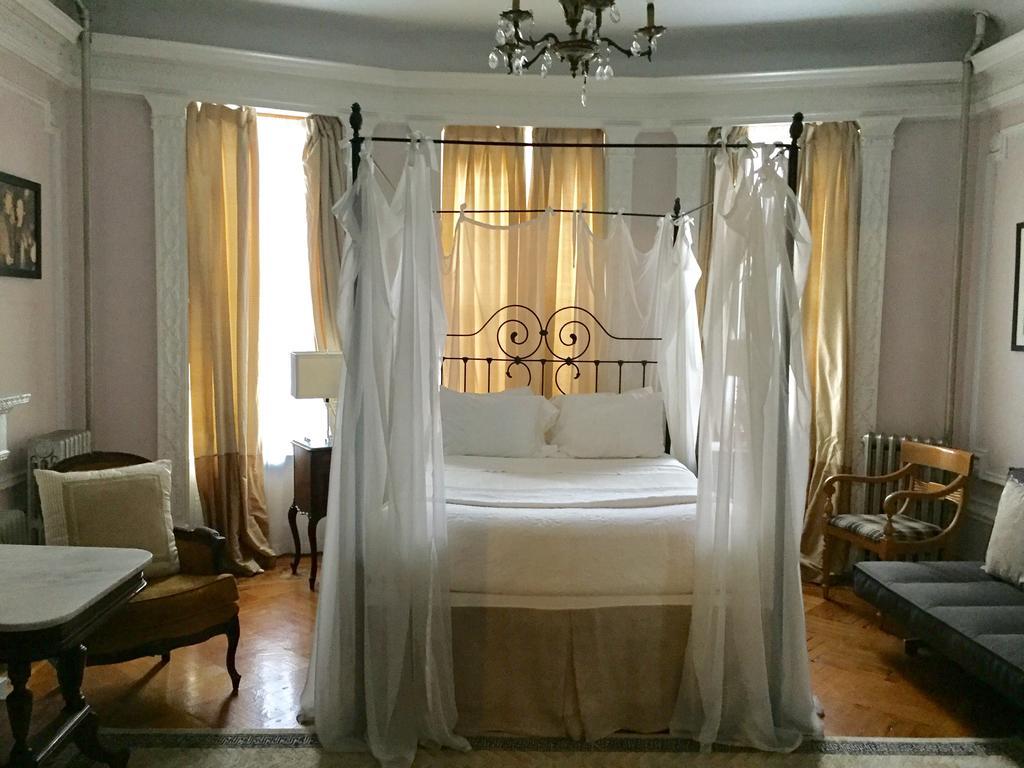 Candy Hill Harlem Couette-café