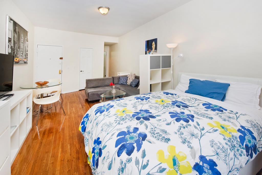 Un Apartment *