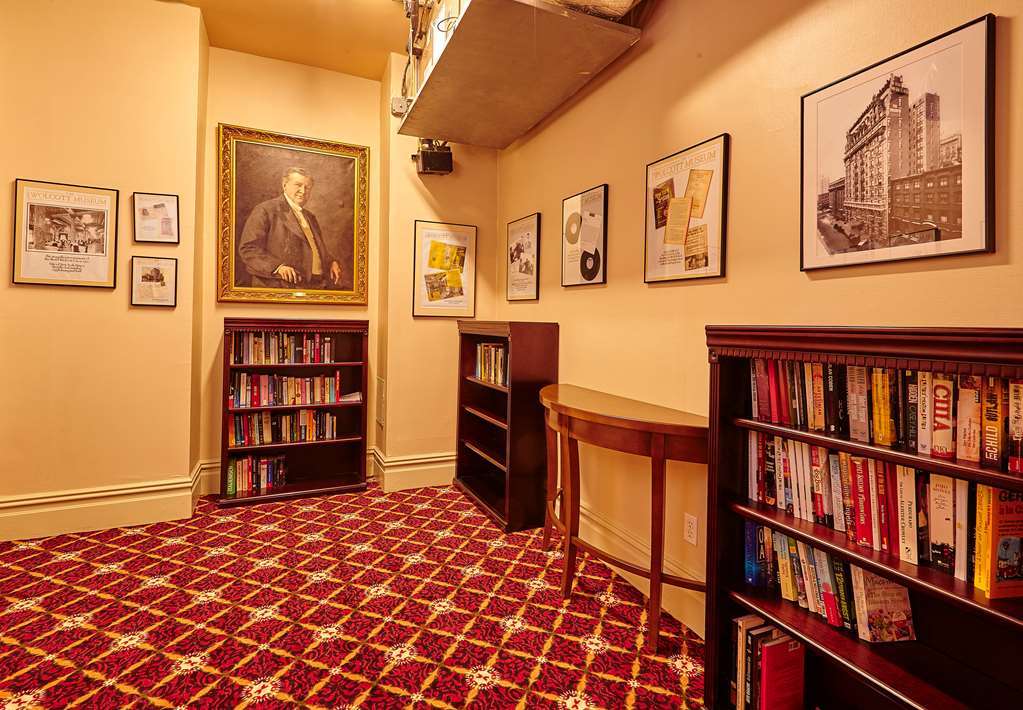 Wolcott Hotel New York