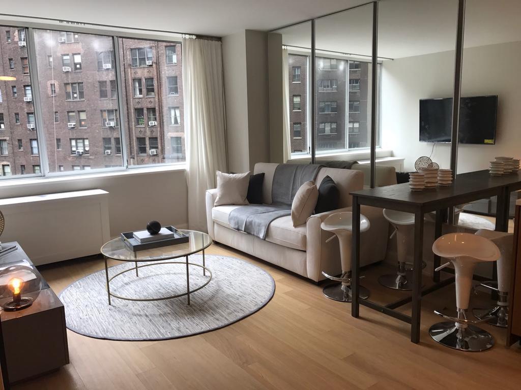 Appartement Exquisite 2 Bedroom 2 Baths All Modern And High End Furniture *