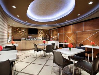 Ramada By Wyndham Bronx Hotel New York