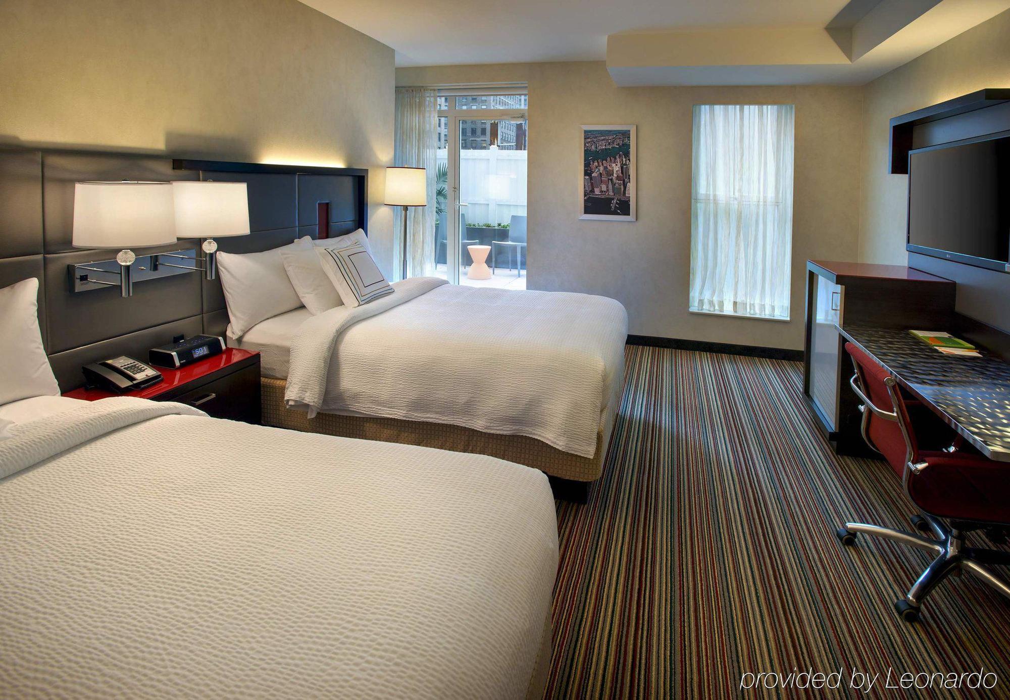 Courtyard By Marriott Manhattan/herald Square 4*