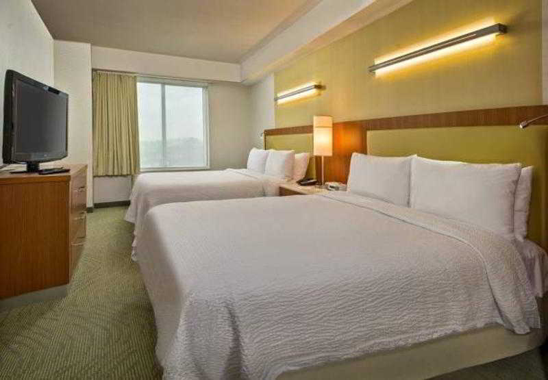 Springhill By Marriott Laguardia Airport 2* New York