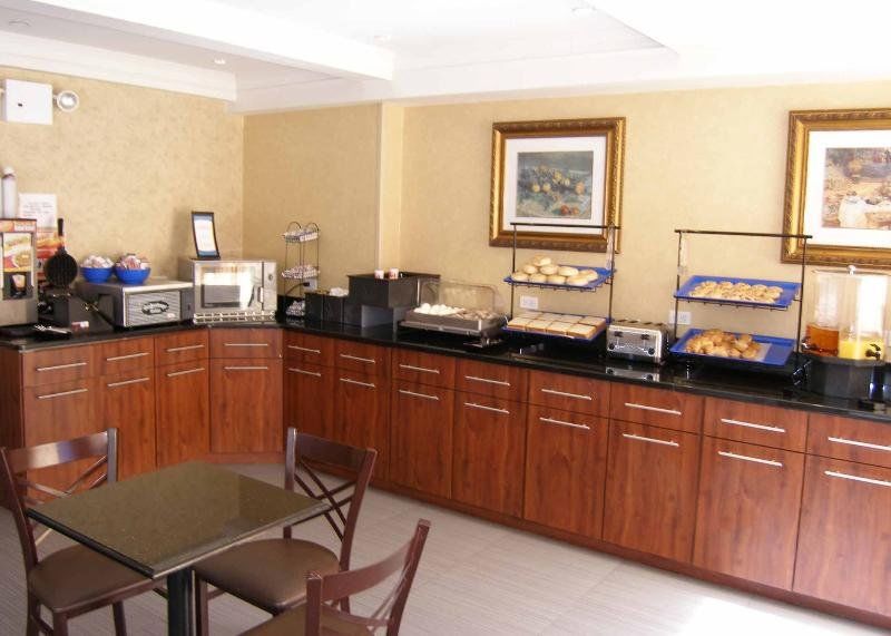 Hotel Ramada By Wyndham Times Square West