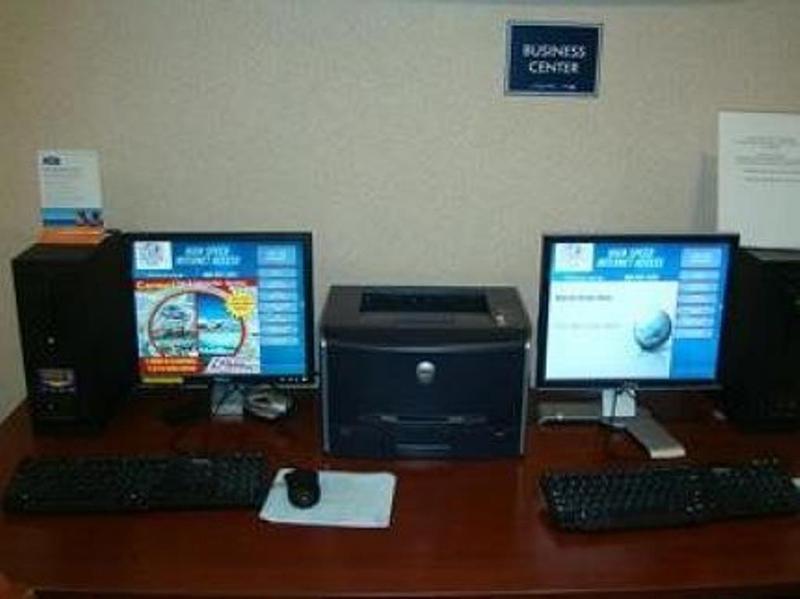 Quality Jfk Airport Rockaway Blvd Hotel 2*