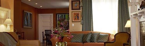 Candy Hill Harlem Couette-café 3*