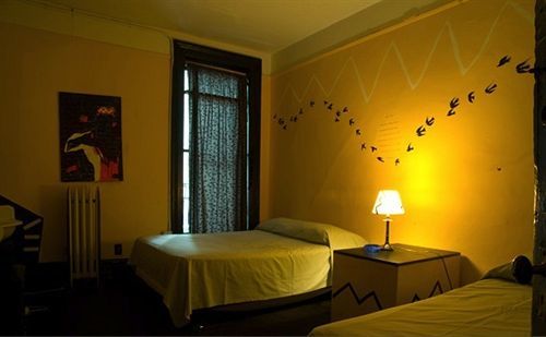 Hotel Carlton Arms New York