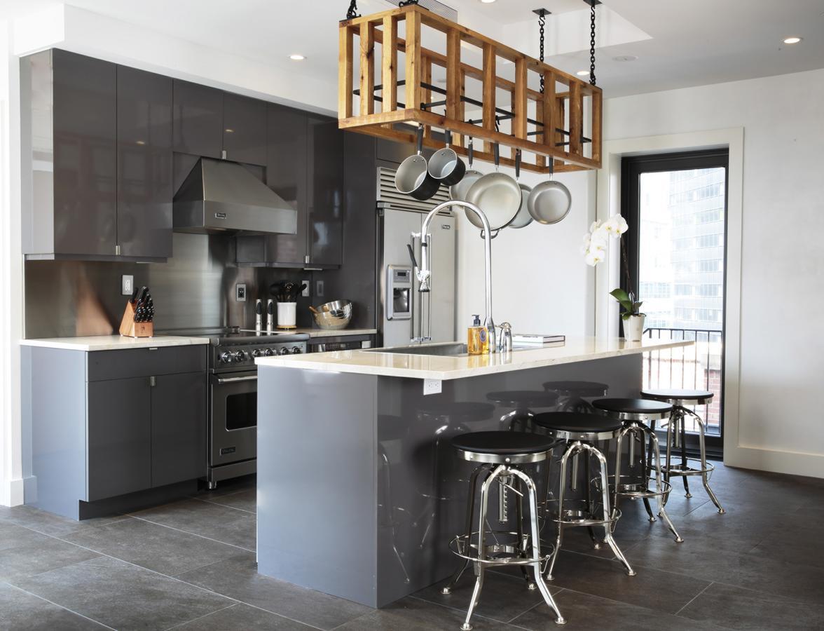 Lexington Plaza Hotel 4*