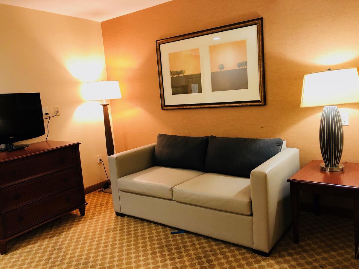 Queens County And Hotel New York
