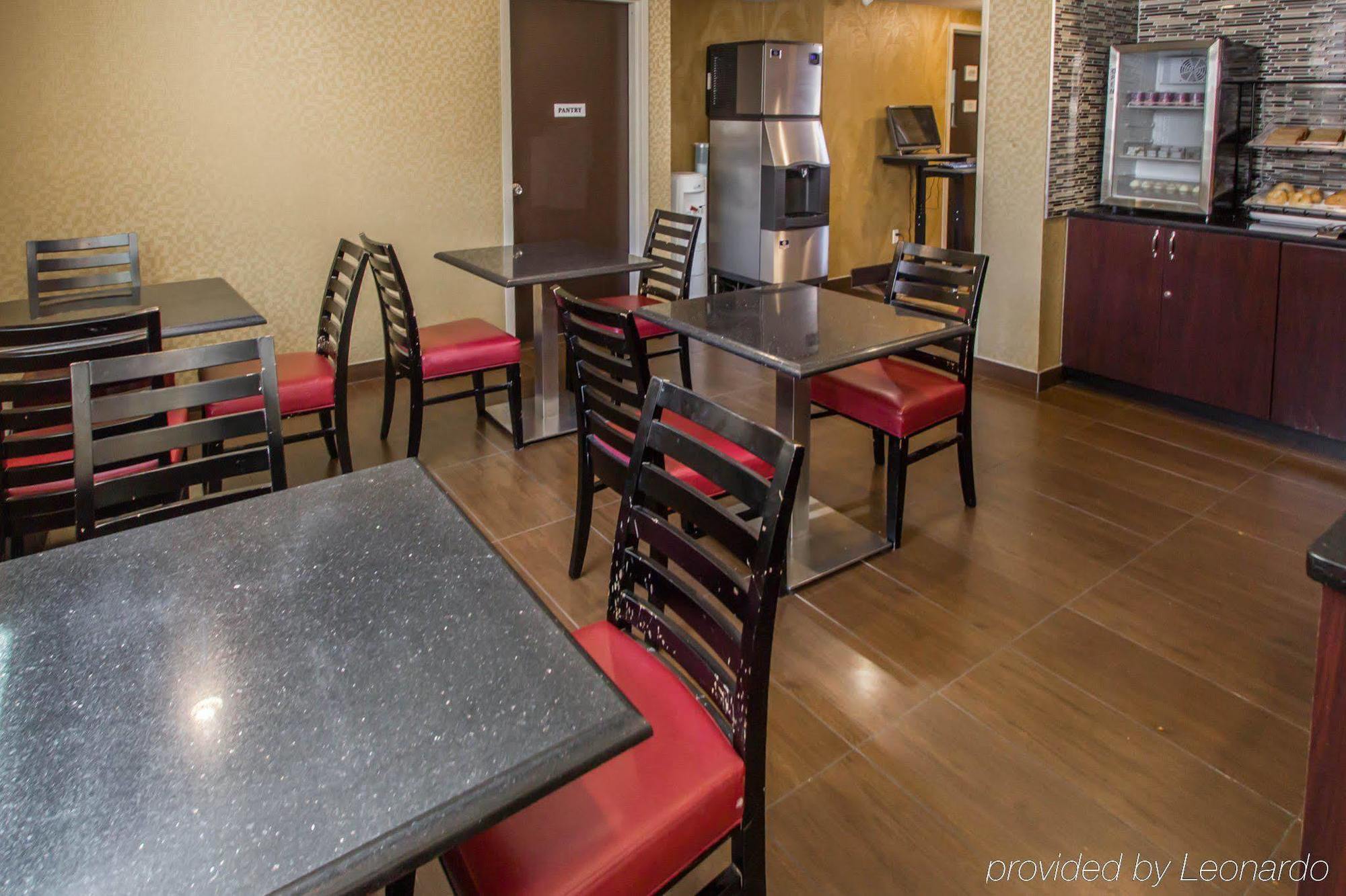 Rodeway Bronx Zoo Inn New York