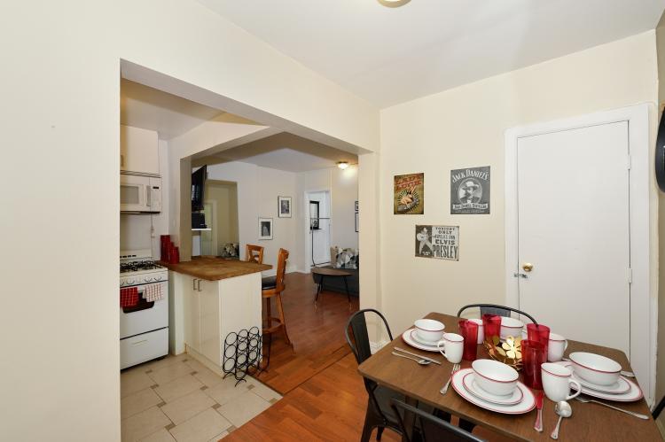 Gorgeous 2 Beds Apt In Times Square