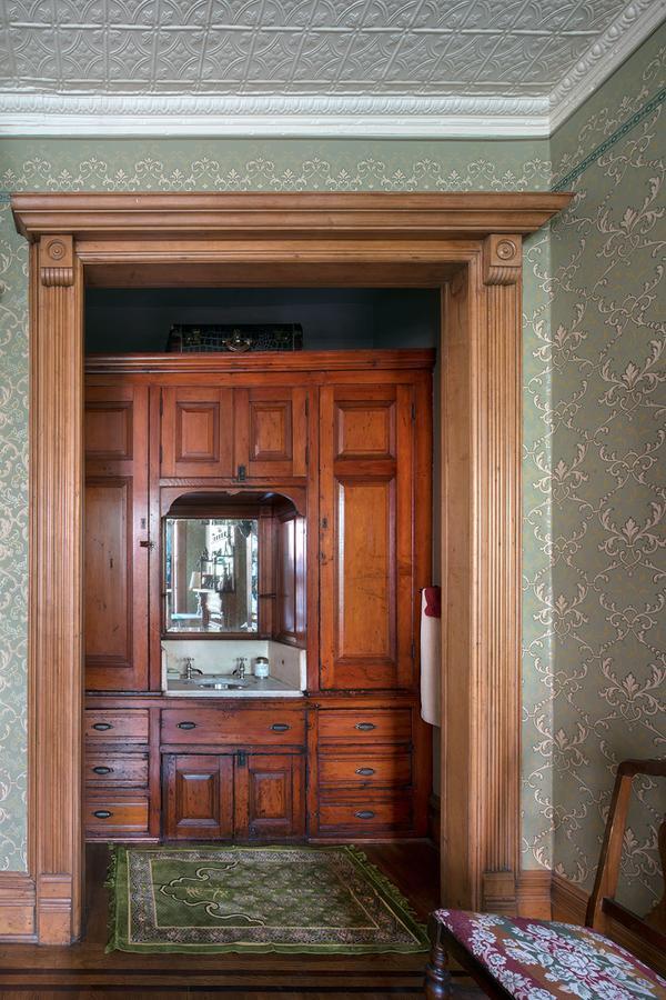 The Harlem Flophouse Hotel New York